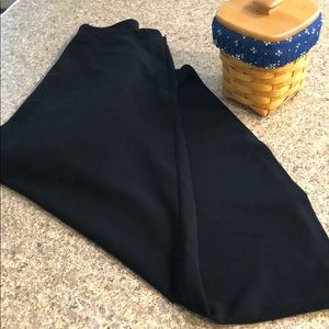 212 Collection Black Skirt Size 8